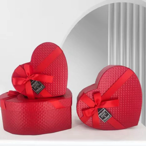 SET 3 CAJAS DE REGALO FORMA CORAZON lazo rojo