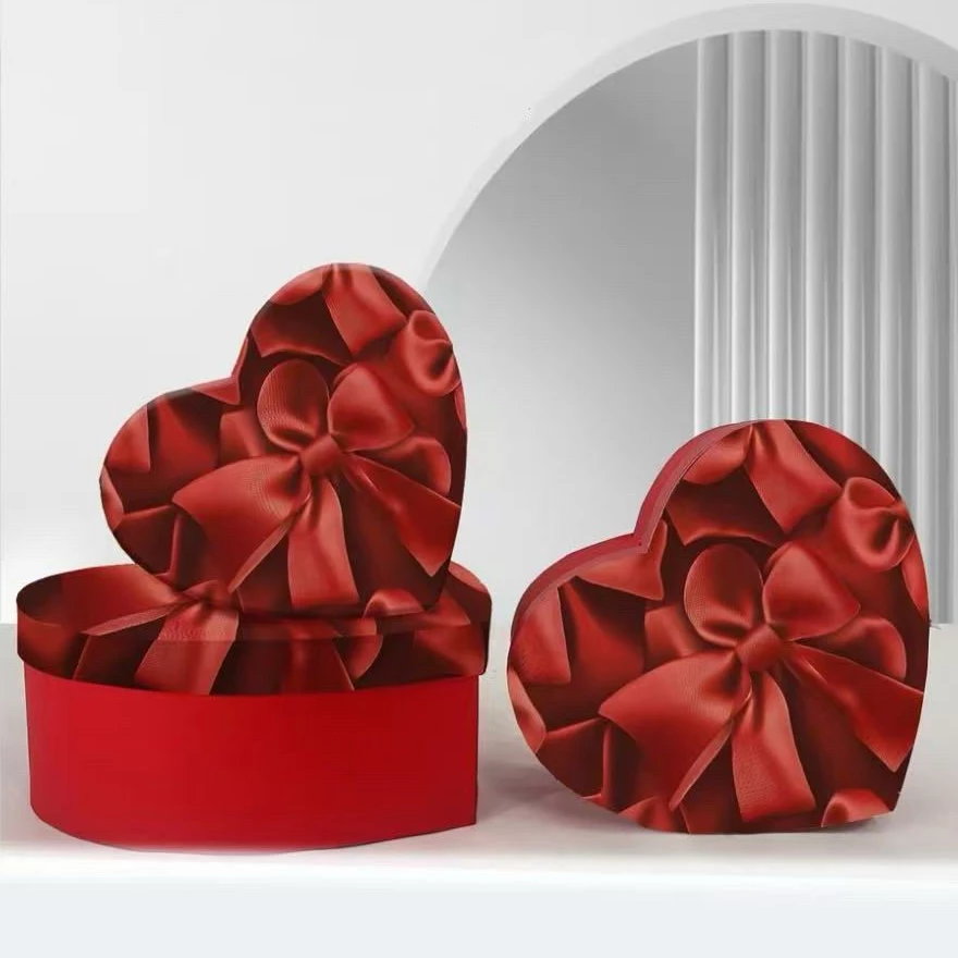 SET 3 CAJAS DE REGALO FORMA CORAZON rojo diseño