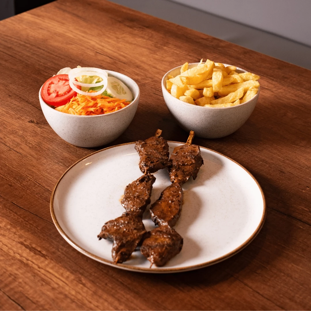 Anticuchos de corazón de res