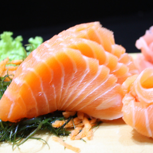 SASHIMI DE SALMON (4 CORTES)