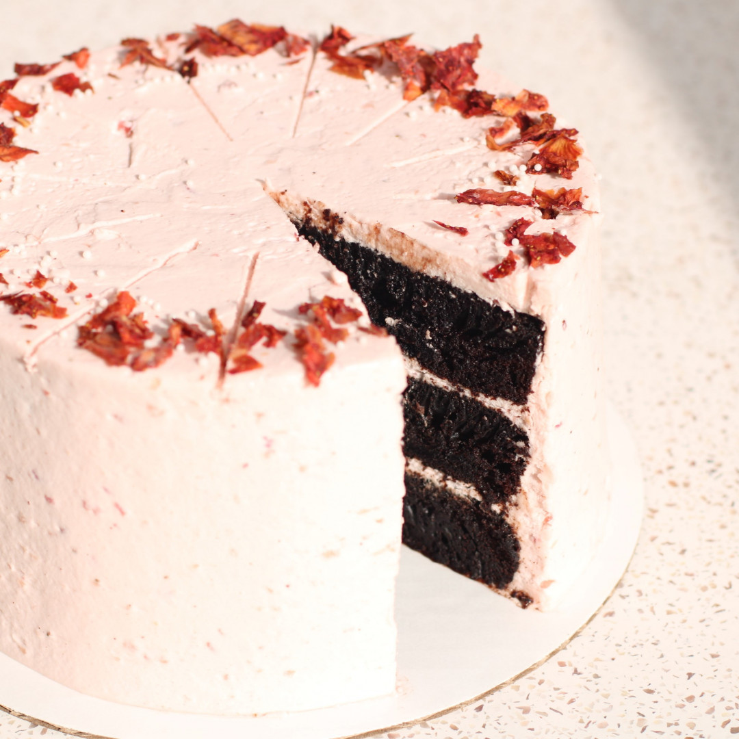 Strawberry Chocolate Cake