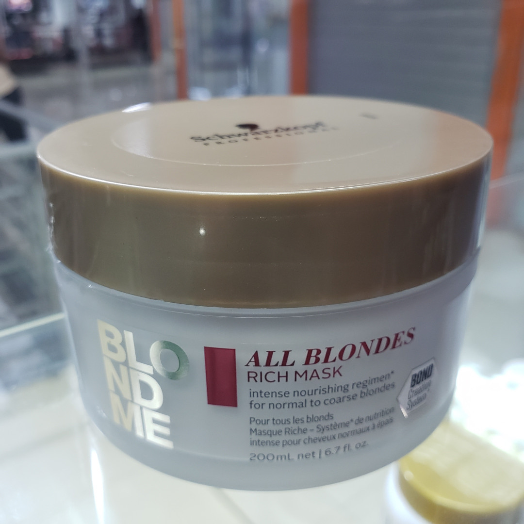 MASCARILLA BLONDME DE SCHWARZKOPF PARA CABELLOS RUBIOS 200 ML