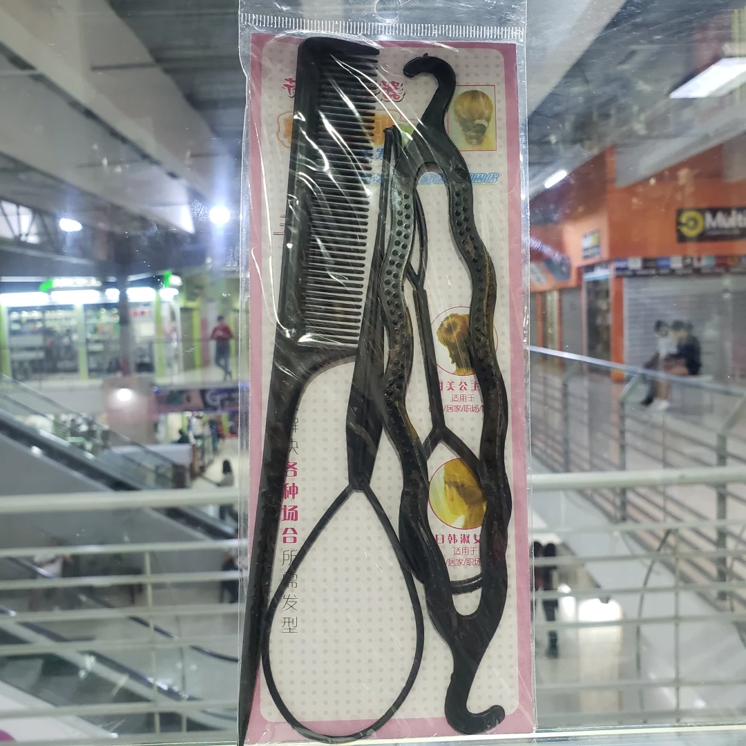 KIT DE PEINE Y AGUJAS PARA PEINADOS 4 PCS.