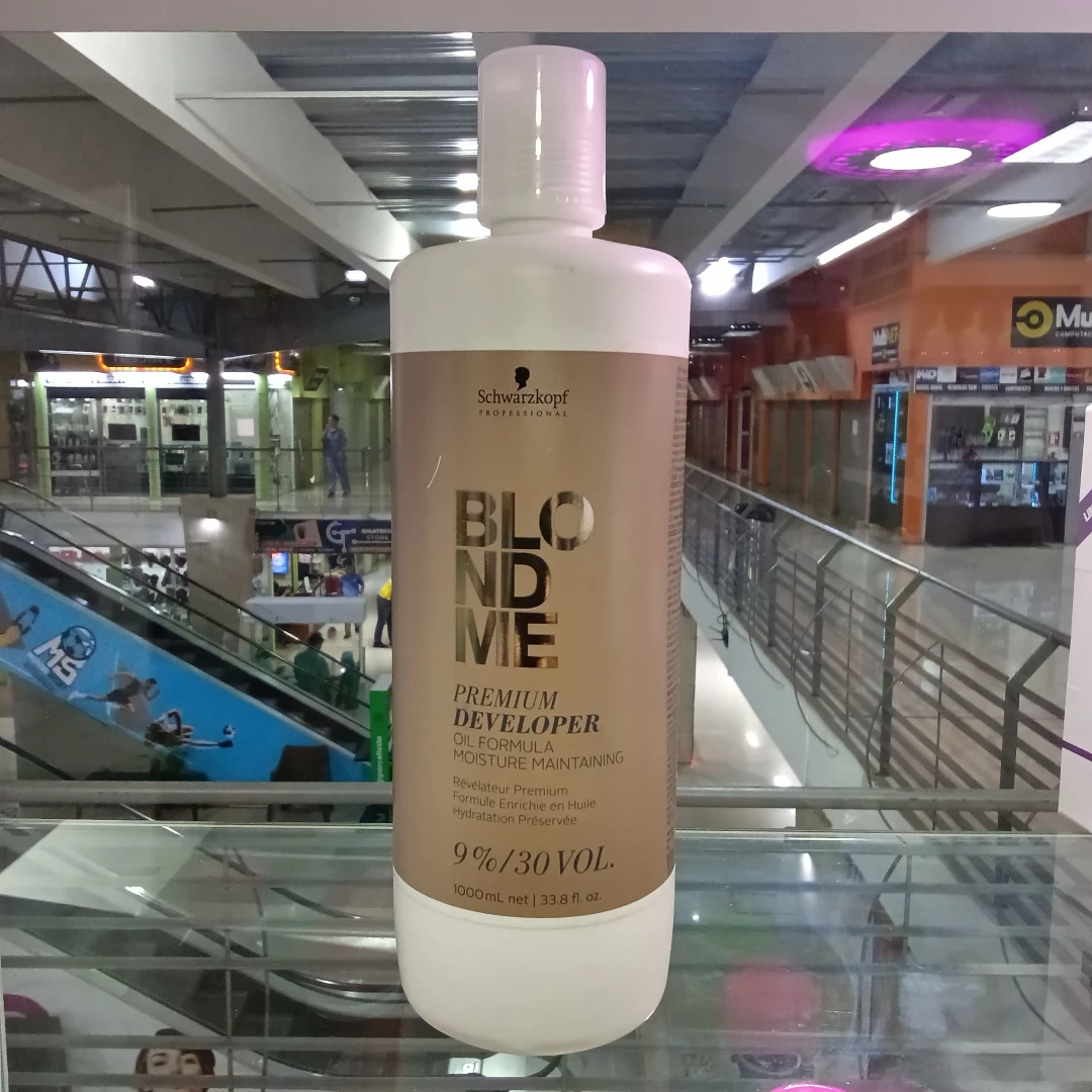 AGUA OXIGENADA BLONDME DE SCHWARZKOPF 9%/30VOL (1000ML)