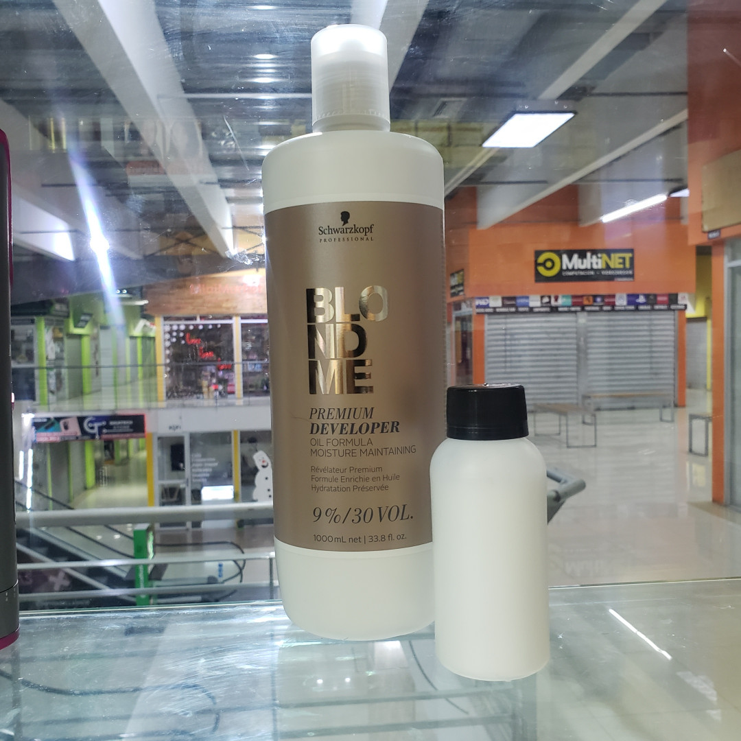 AGUA OXIGENADA BLONDME DE SCHWARZKOPF (GRANEL 100ML)