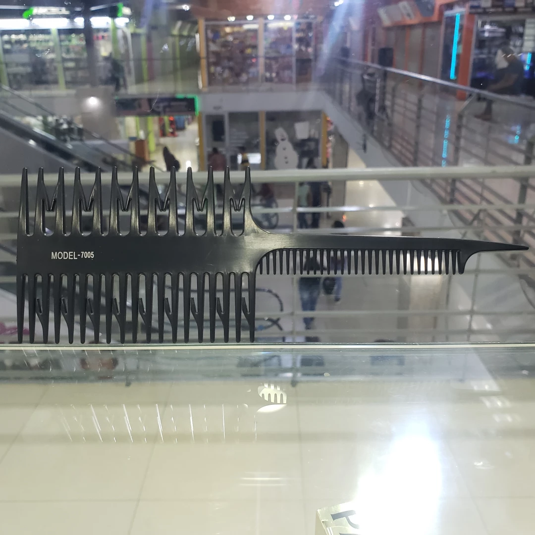 PEINE TONI&GUY CARBONANTISTATIC MODEL-7005