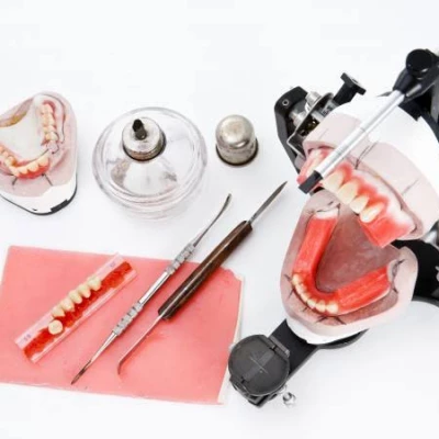 LABORATORIO DENTAL