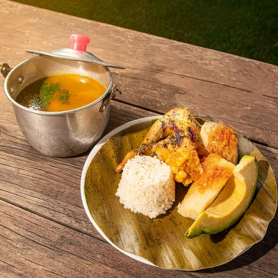 SANCOCHO DE GALLINA