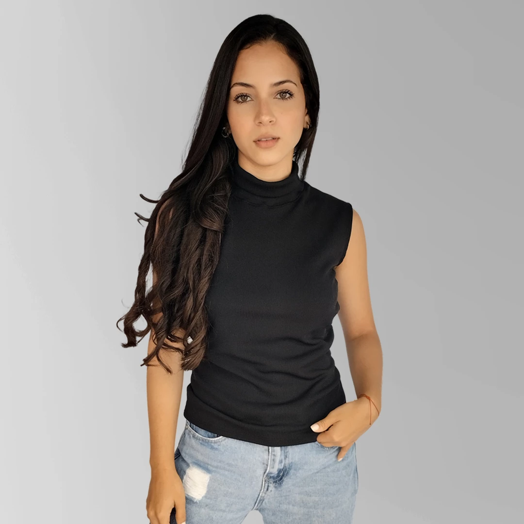 TEES GIRL CUELLO TORTUGA NEGRO