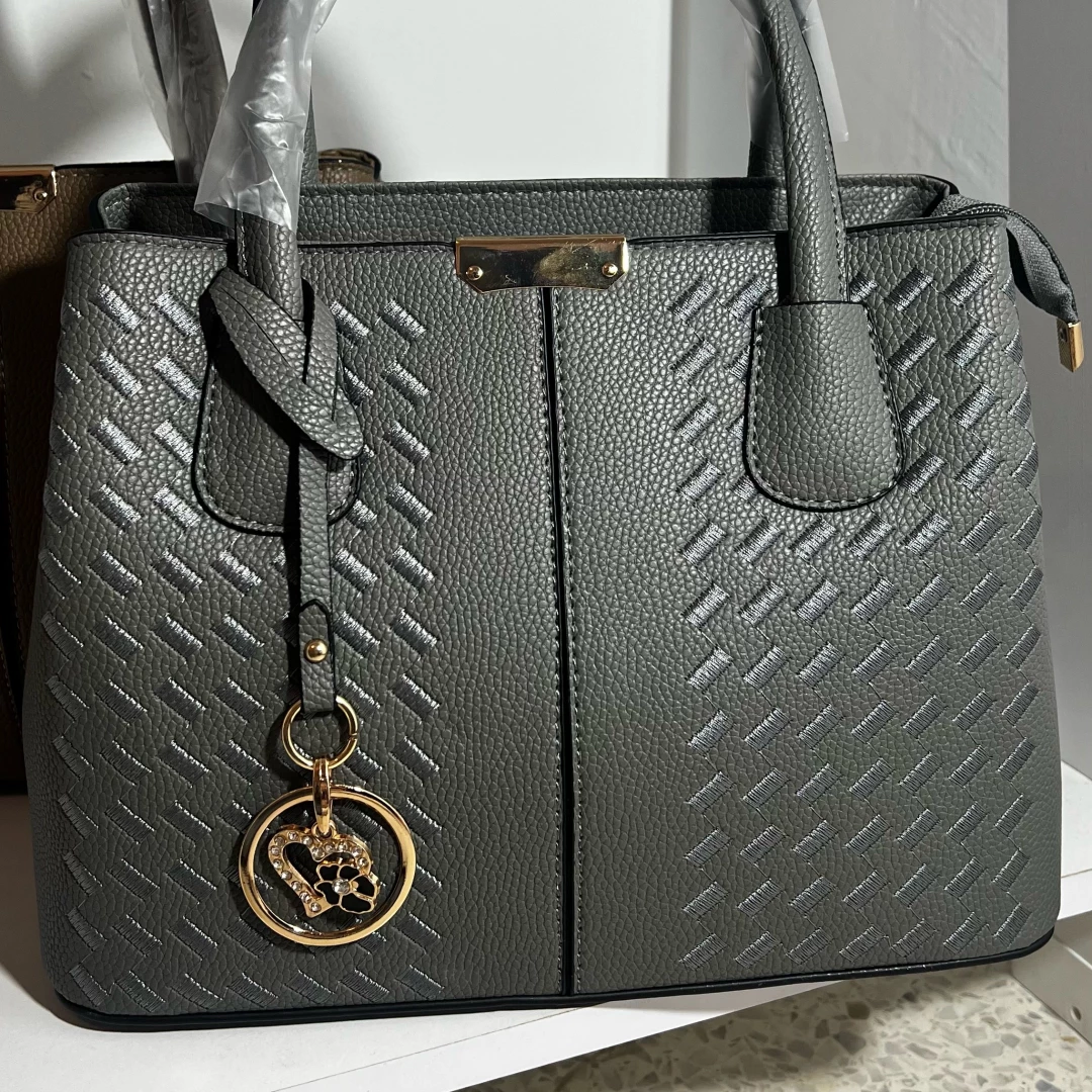 Carteras Medianas Ejecutivas