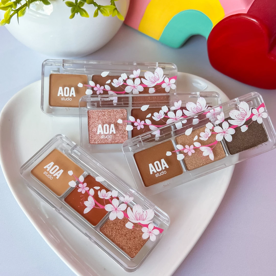 Cherry Blossom  3-Color Eyeshadow Palettes - AOA Studio
