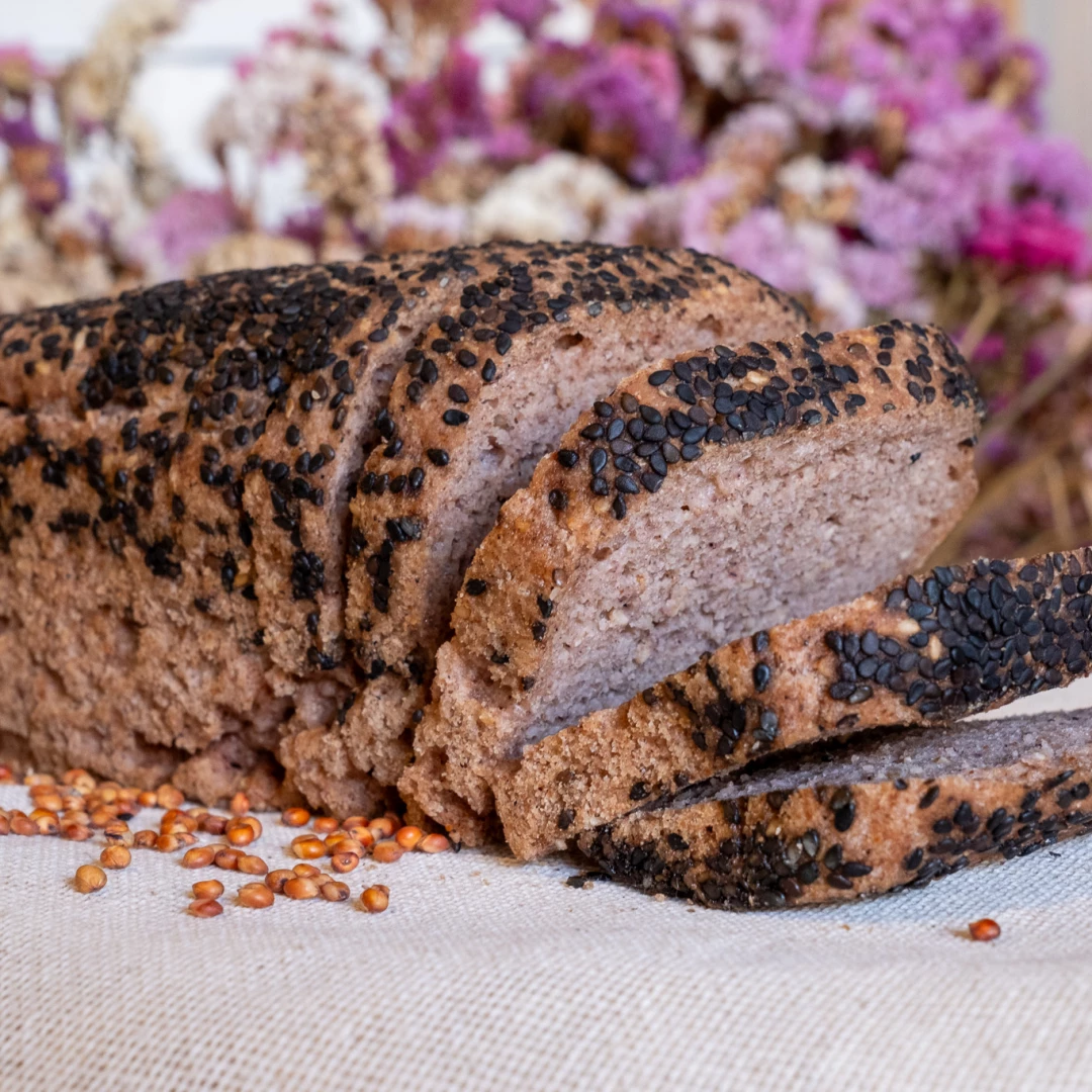 3 panes: 1 sarraceno, 1 sorgo, 1 garbanzo