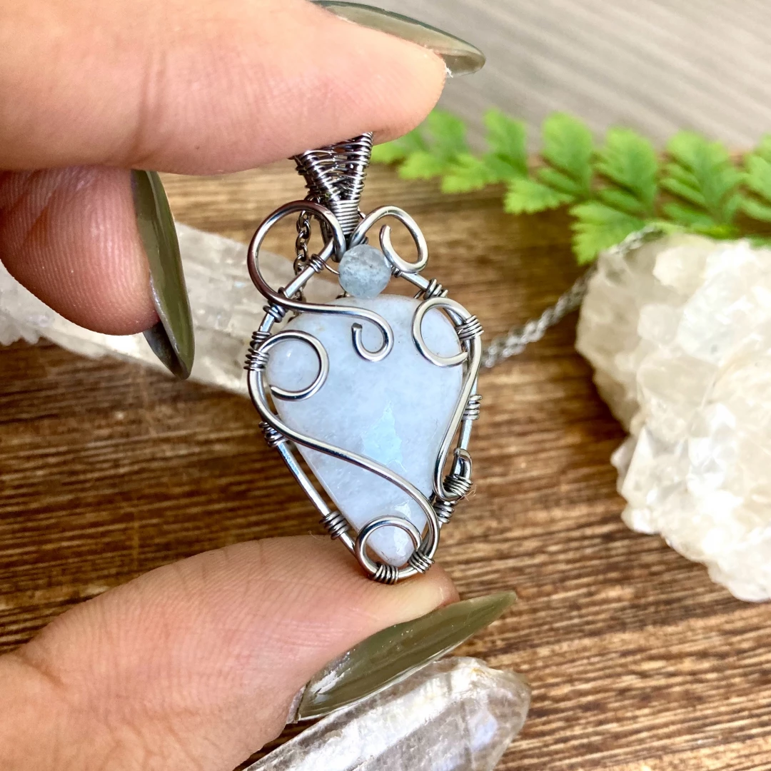 LABRADORITA BLANCA Y AGUAMARINA